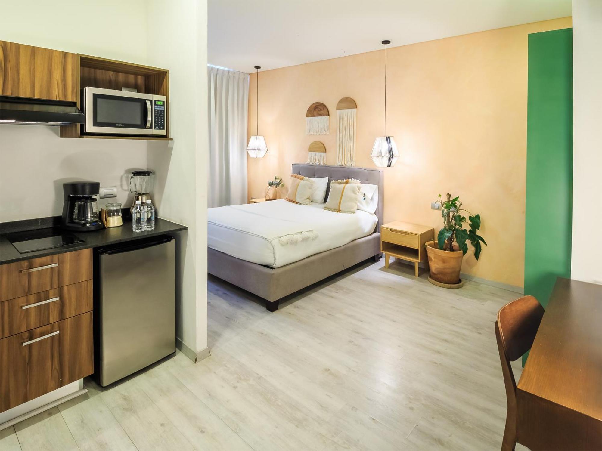 Tribu Sonata With Pool Apartment Гуадалахара Екстериор снимка